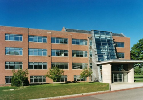 UCONN C.E. Waring Science Building